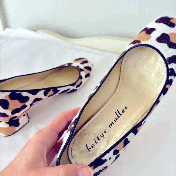Bettye Muller Anthropologie Warhol Cheetah Calf Hair Animal Print Heel Pumps 7.5 - Picture 3 of 7